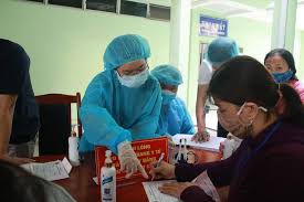 Đề nghị người dân trên địa bàn tỉnh Kon Tum có đến/ở/về từ thành phố PleiKu, tỉnh Gia Lai kể từ ngày 28/01/2021 đến nay đến ngay cơ sở y tế để khai báo y tế bắt buột